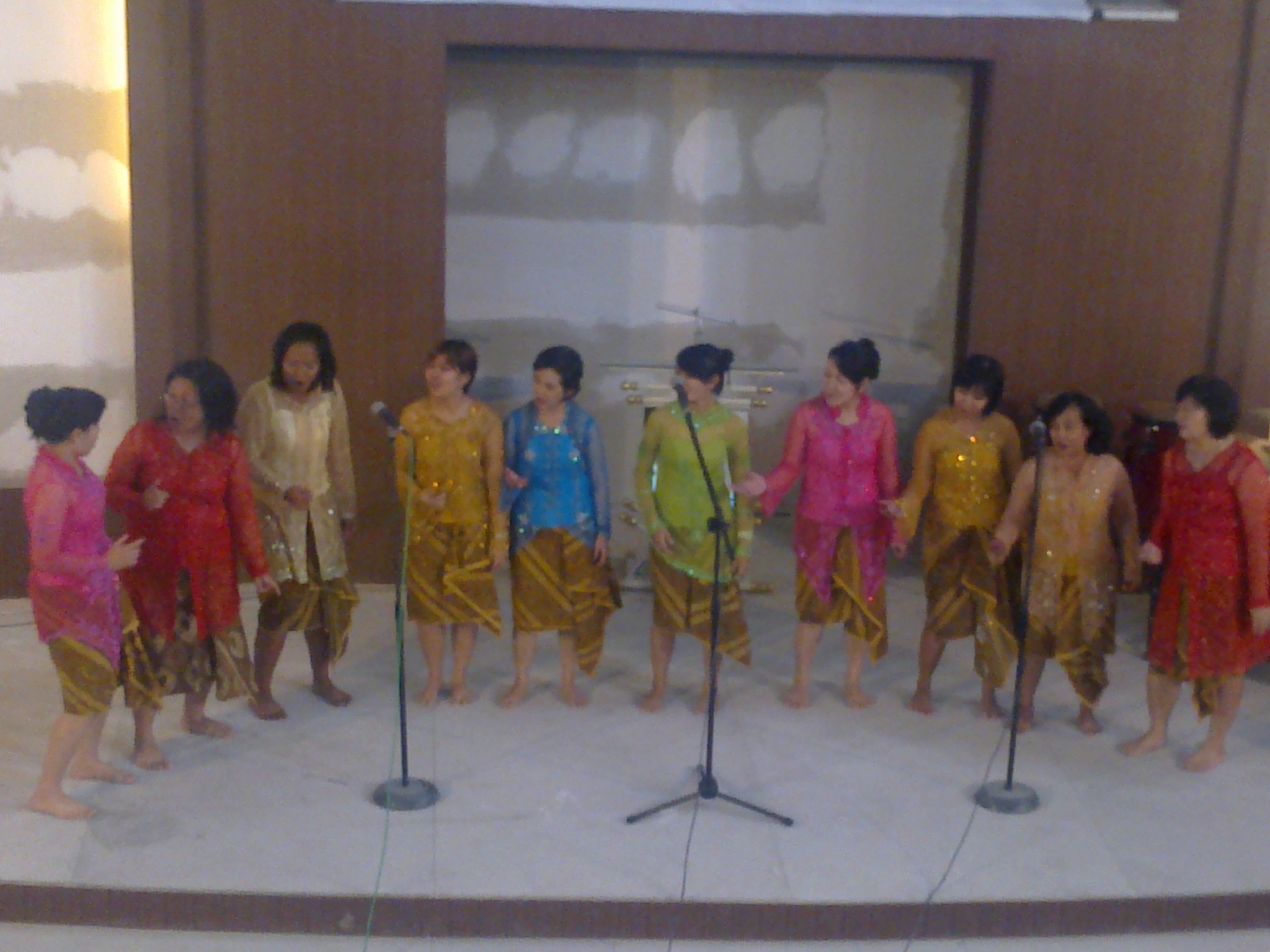 Salah satu arransement saya dengan lagu Ku Kan Menari Sperti Daud kan Menari, dilombakan di GPDI Bayeman, antar komisi