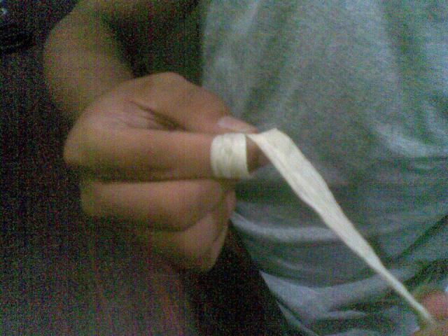  Membuat lilitan dgn jari untk kelengkapan anggur