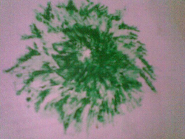 GAMBAR BUNGA INI DIDAPAT DARI TITIK PERTEMUAN 4 GARIS NAT KERAMIK, GORES TERUS SAMBIL MEMUTAR KERTAS ARAH MELINGKAR. 