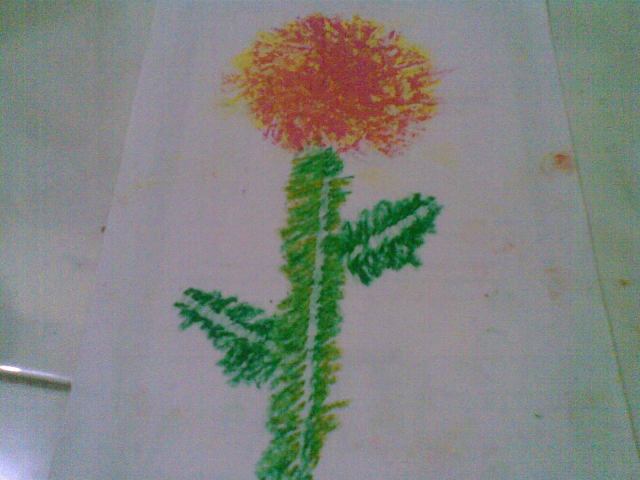 BOLEH JUGA MEMBUAT BUNGA DENGAN DUA WARNA LENGKAP DENGAN TANGKAI DAN DAUN. 