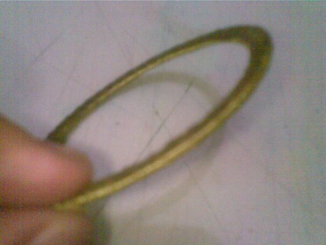 bagian bawah adalah yang cekung