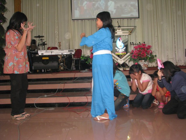 Daud setia membela domba dari Singa