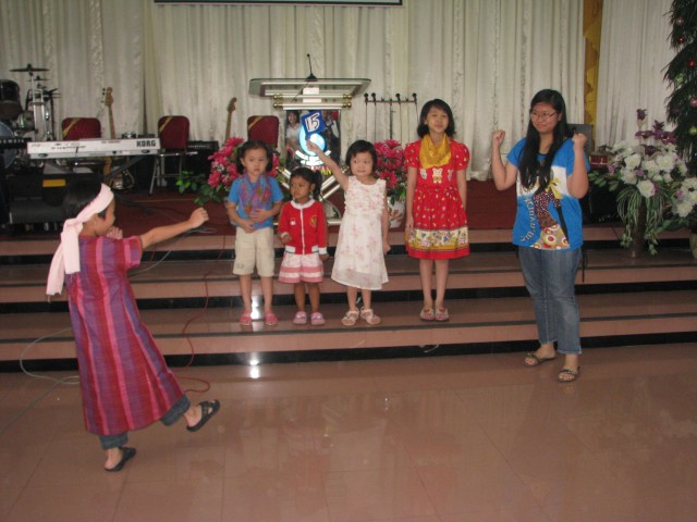 Daud berperang tanpa baju perang