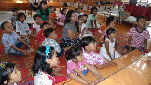 RESPON ANAK-ANAK YANG SANGAT ANTUSIAS