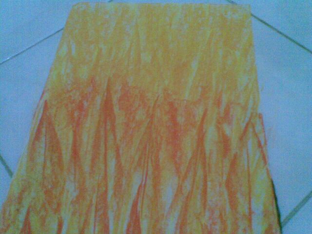 Ditimpa lagi warna ke tiga di bagian tengah