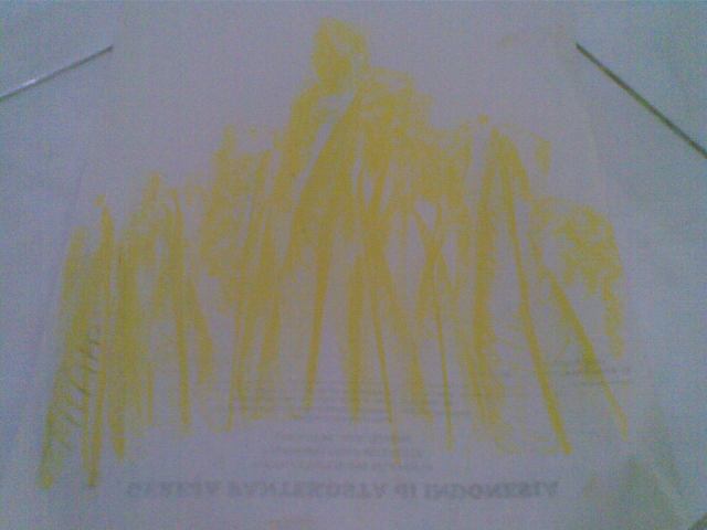 Jiplak dgn warna kuning hanya bagian bawah saja