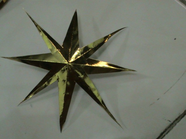 67. HASIL GUNTINGAN SUDUT JADI BINTANG KECIL