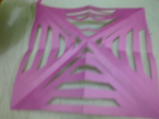 8. HASIL, PERHATIKAN ADA TANDA SILANG BESAR MEMENUHI SELURUH KERTAS