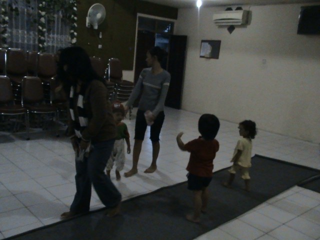 PRAJURIT CILIK IKUT BERPERANG