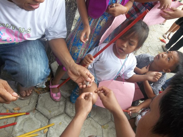 PAPER CLIP UNTUK MATA PANCINGNYA