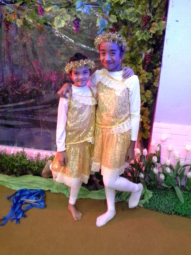 mungkin yang ini kostumenya, saya lupa