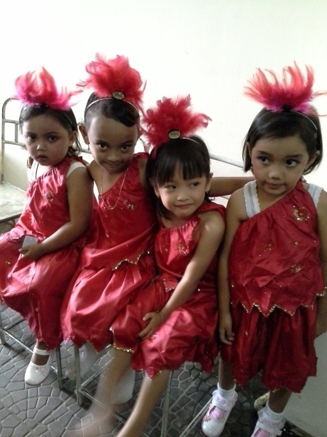 Foto salah satu kostume team tari