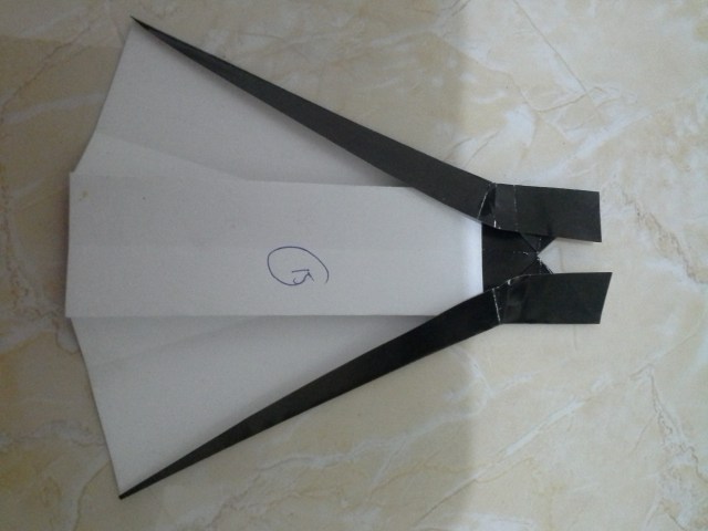 25. buat lipatan sebelah kiri