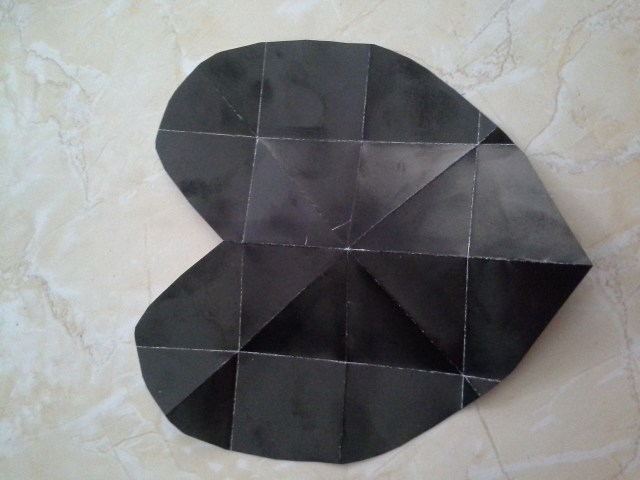 Setelah digunting bentuknya seperti ini