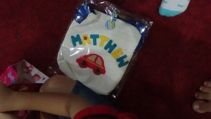 Nah seorang ibu gembala wajib hafal nama anak-anak sekolah minggu satu per satu yaaaa...he he he (bercanda...!)